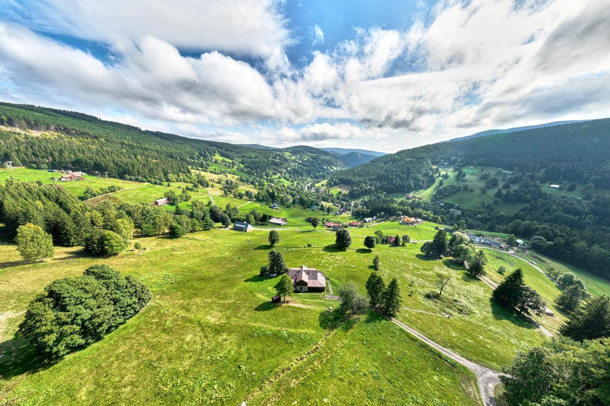 Horsky Dum Urlas Pec pod Snezkou Exterior foto